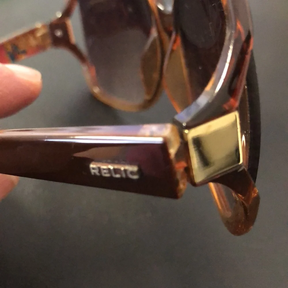 RELIC Sunglasses Brown Frames, Floral Temples, Cutout Lenses, Gold Detail - Picture 11 of 13